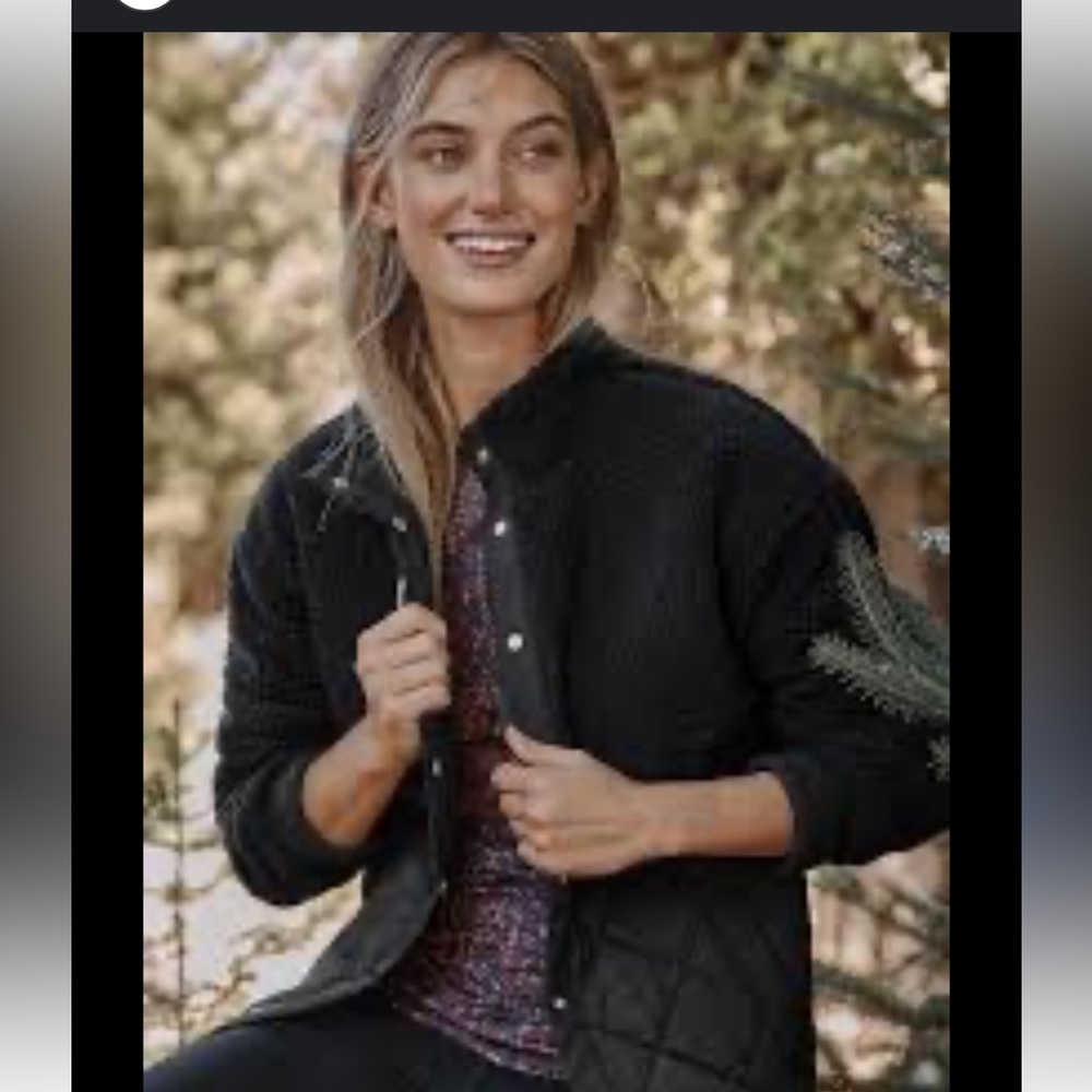J. Jill Black Quilted Sherpa snap front Jacket. Size medium